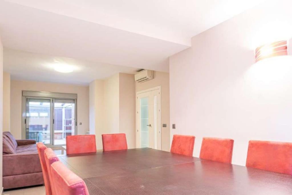 Impresionante Apartamento De 4 Dormitorios 3 Banos Y 2 Plazas De Garaje Madrid Luaran gambar